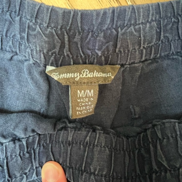 Women’s linen navy shorts size Medium Tommy Bahama - Picture 2 of 3